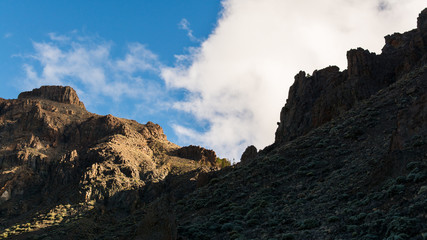 Fototapeta na wymiar Felswand in der Caldera Las Canadas auf Teneriffa