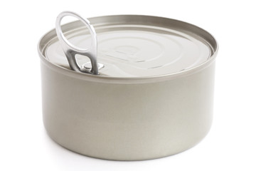 Closed can with pull ring popped up. Space for label.