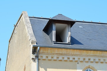 Fenêtre de lucarne ouverte (19ème siècle) Normandie