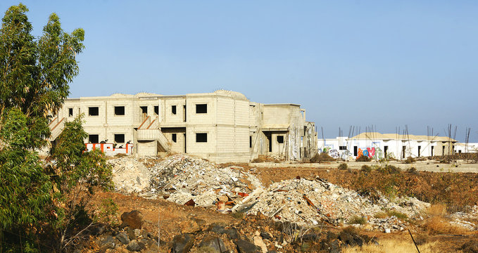 Construcciones paradas por la crisis, lanzarote, Islas Canarias