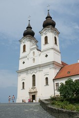 Fototapeta na wymiar Abtei Tihany in der Stadt Tihany in Ungarn