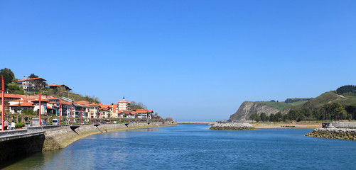 rio zumaia país vasco 3368-f14 © txakel
