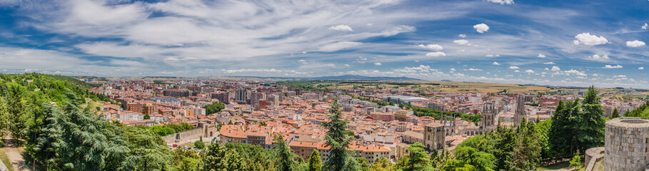 Fototapeta na wymiar Burgos panoramic