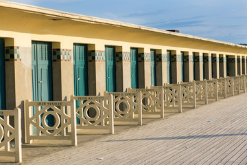 Beach huts in Deauville, France - obrazy, fototapety, plakaty