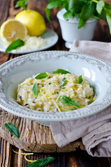 Risotto with lemon and mint