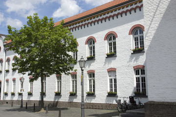 Fototapeta na wymiar Rathaus in Xanten, Deutschland