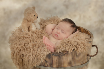 Baby in der Wanne