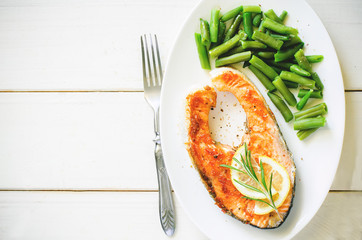 crispy grilled salmon steak with green beans