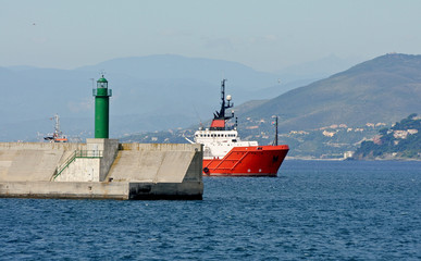 Tug