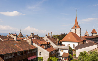 Obraz premium Murten, Altstadt, historische Kirche, Sommer, Schweiz