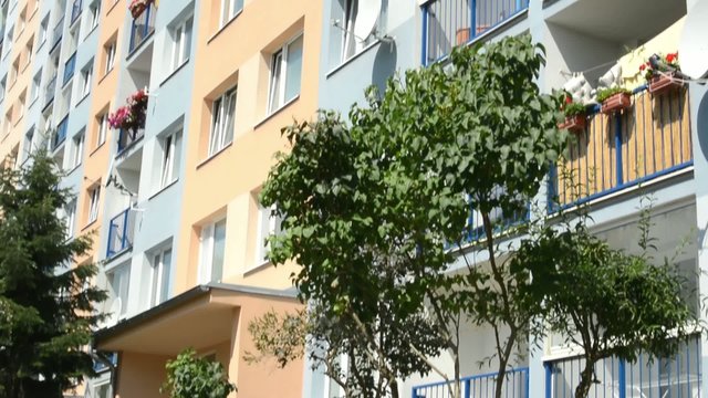 high-rise block of flats with garden (nature)