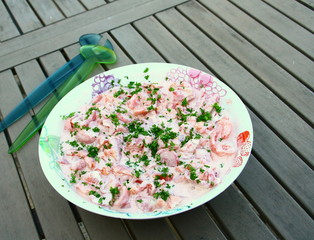 tomate fraîche à la crème fraîche et persil
