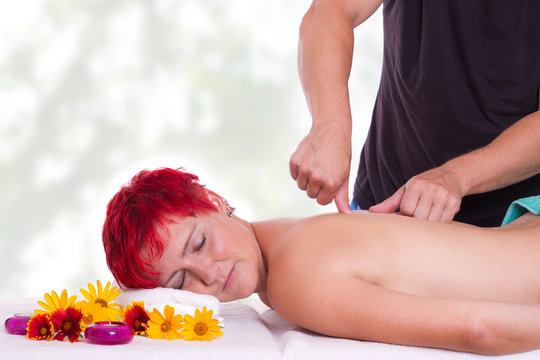 Punkt-Massage, Druckmassage auf die Marmapunkte