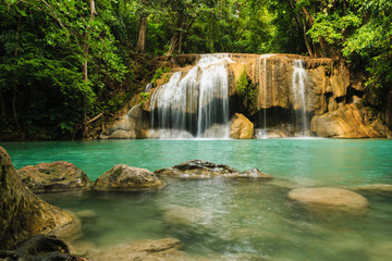 Fototapeta na wymiar Waterfall in the Forest
