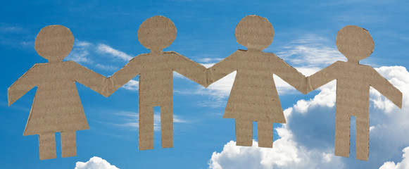 ribambelle sur fond de ciel