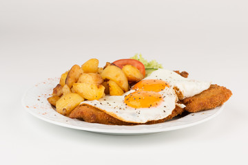 Schweinekotelett paniert mit Eiern