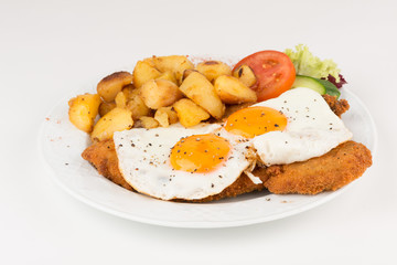 Schweinekotelett paniert mit Eiern