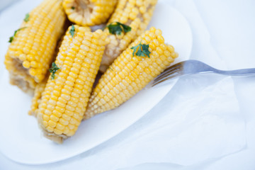 Steamed corn on the cob