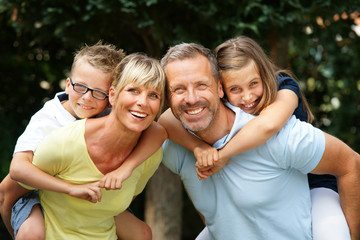 Glückliche Familie