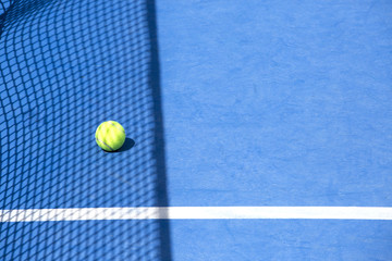 Cancha de tennis.