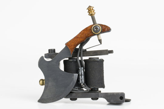 Tattoo machine ( gun ).