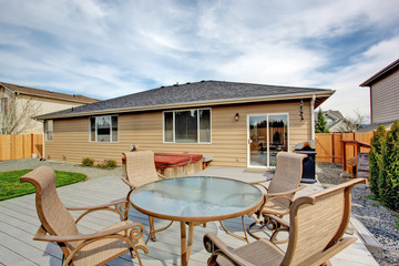 Walkout deck with patio area