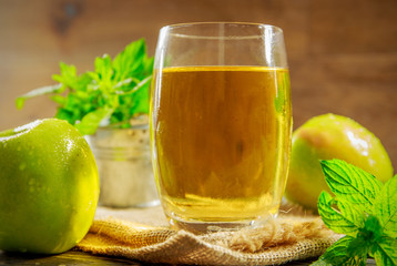 Fresh apple juice