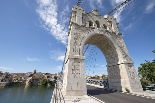 Puente en el r&iacute;o Ebro, Amposta, Catalu&ntilde;a, Espa&ntilde;a
