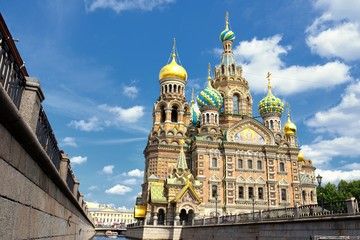 Fototapeta na wymiar Russia Orthodox Church Spas na Krovi, St. Petersburg