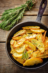 potatoes baked with rosemary