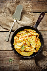 potatoes baked with rosemary