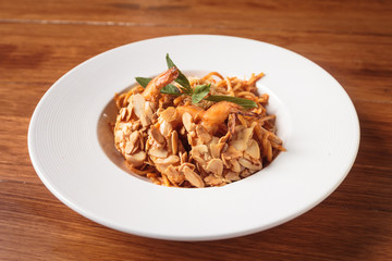 paghetti with shrimp.