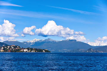 Fototapeta na wymiar Lake Maggiore and Swiss Alps