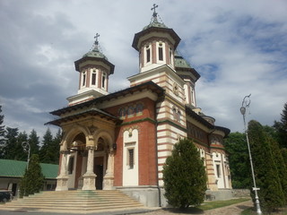 Fototapeta na wymiar Beautiful orthodox chapel in romania