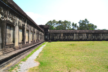 Fototapeta na wymiar Angkor Wat Yard