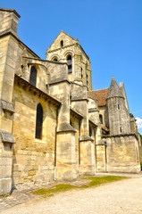 Fototapeta na wymiar Nuestra Señora de Auvers-sur-Oise, Francia, Van Gogh