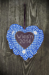 Stoffherzmit Stickerei Wies´n 2014