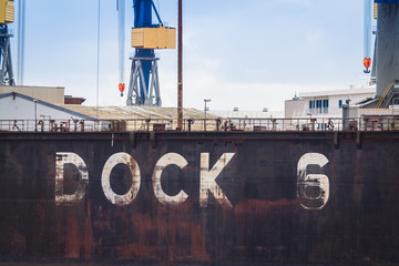 DOCK 6