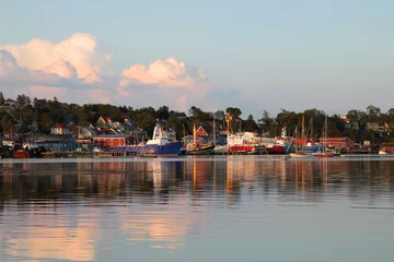Kussenhoes Lunenburg, Nova Scotia © GVictoria