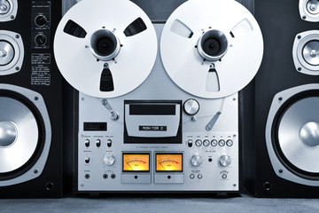 Analog Stereo Open Reel Tape Deck Recorder Vintage