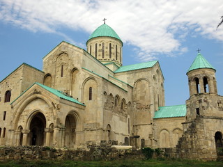 Fototapeta na wymiar Bagrati Kathedrale in Kutaissi