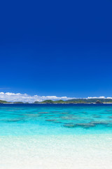 Fototapeta premium 沖縄の海・阿嘉島