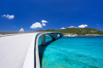 沖縄の海・阿嘉大橋 - 68656468