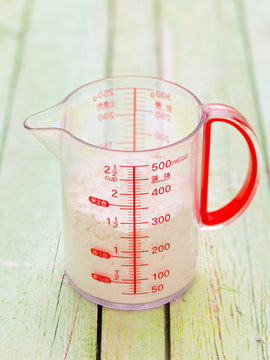 cooking measuring cup