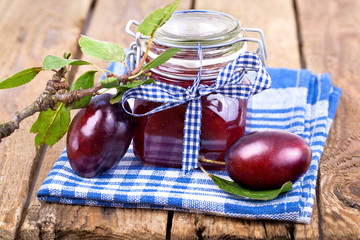 selbstgemachte Zwetschgenmarmelade