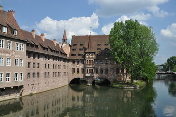 Fototapeta na wymiar Heilig Geist Spital in Nürnberg