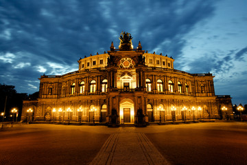Sempeoper in Dresden