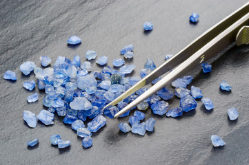 Blue sapphire - 68668478