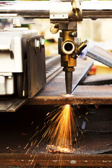 Automated lpg metal cutting torch.