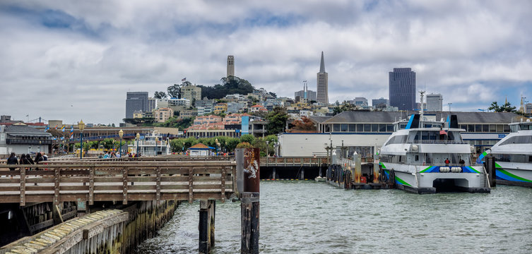 San Francisco skyline seen from Pier 39